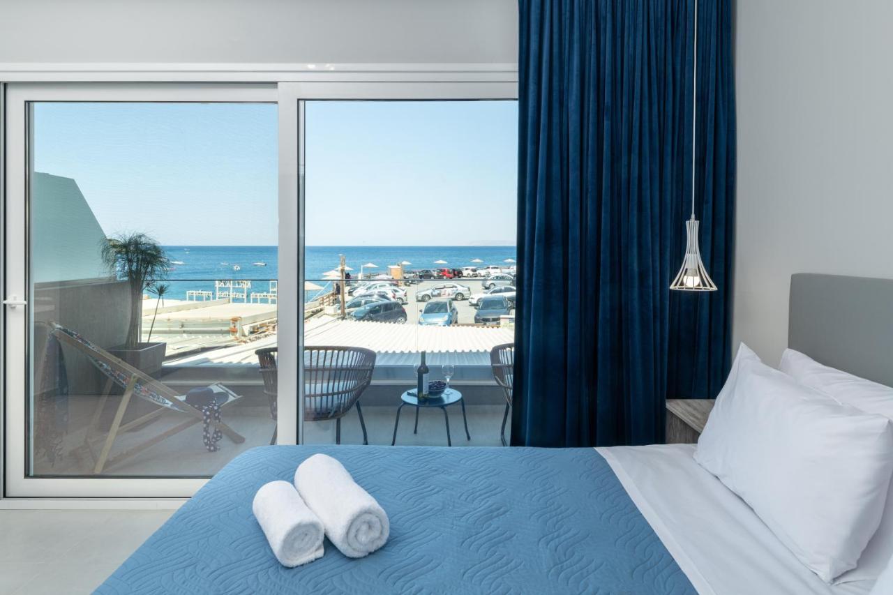 Mk Summer Breeze Luxury Apartments Agia Pelagia Exteriör bild