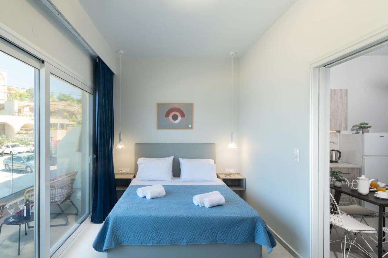 Mk Summer Breeze Luxury Apartments Agia Pelagia Exteriör bild