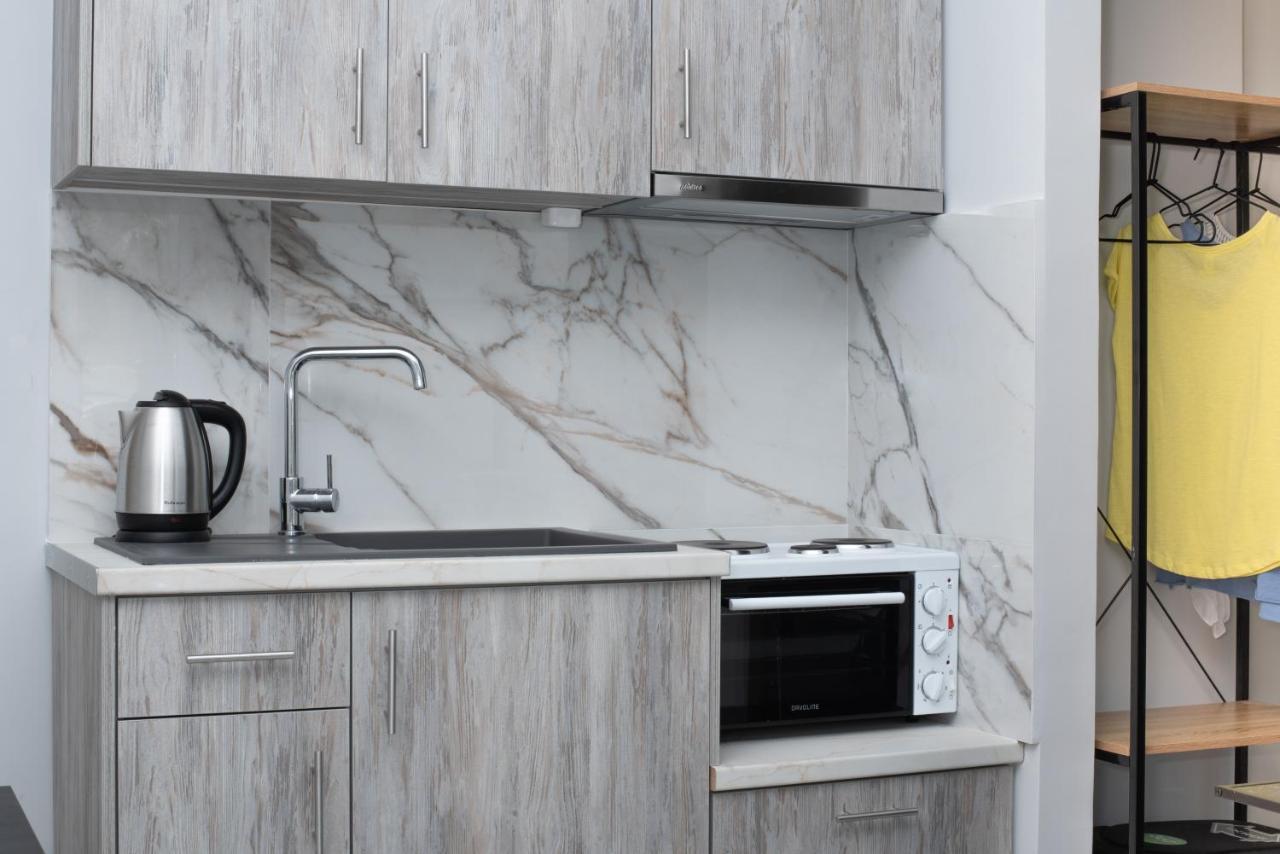 Mk Summer Breeze Luxury Apartments Agia Pelagia Exteriör bild
